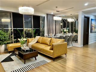 Chính chủ cần bán gấp căn 3pn 122m2 thống nhất complex, giá 8,9 tỷ  0946 566 *** (miễn trung gian)