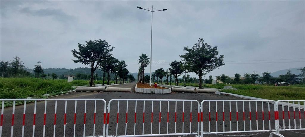 Ra hàng lô đối diện hồ điều hòa dự án tân vinh lương sơn  hòa bình, giá chỉ từ 2xtr/m2