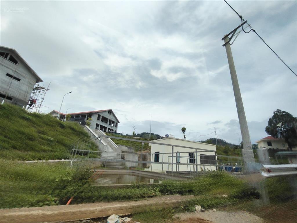 Bán 1ha đất rsx thị trấn lương sơn đối diện khu quân đội giá 1,x tỷ