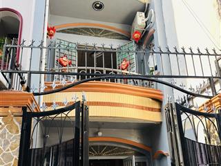 Giá chỉ ba gác cơ hội đầu tư sinh lời hẻm xe tải rộng rãi tương lai nhà ngay ngã tư chính