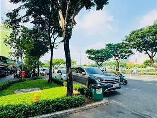Siêu vip  sát ngay mặt đường bến vân đồn, p. 2, quận 4  riverside cực đỉnh hẻm 8m 102m2 đất
