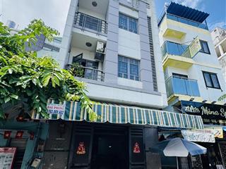 Mặt tiền khánh hội phường 4  q 4
nhà đang ở & đang kinh doanh coffe