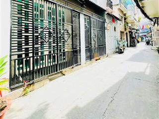 Không thể nào xịn hơn tôn đản 100m2 (ngang 7.6m dài 13.5m) bề ngang siêu bề thế