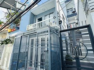 Căn hộ dịch vụ 10 phòng doanh thu hơn 60 tr/tháng ngay tt quận 4, hẻm 1 sẹc 3.5 mét