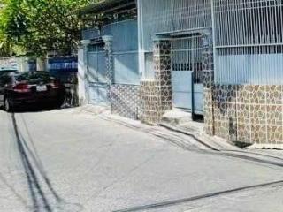 Mặt tiền 114 m2 ( ngang hơn 10 mét )
khu dân cư cao tầng đồng bộ p3q4
xung quanh dân trí cao & giàu