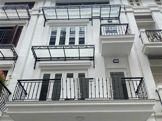 "một căn duy nhất" lk 90 nguyễn tuân, thanh xuân. dt 70m2, 5 tầng thông sàn. đủ điều hòa