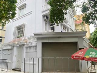 Cho thuê nhà trần duy hưng, cầu giấy. dt 70m2, 5 tầng, lô góc 2 mặt tiền. kinh doanh + vp đẹp