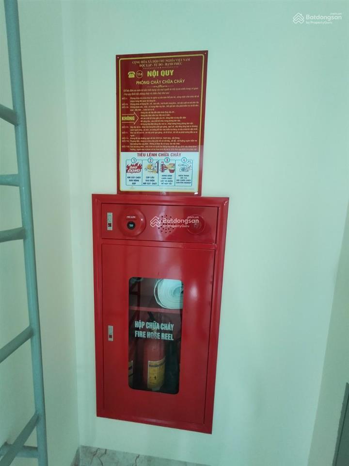 Cho thuê toà vp phố hồ tùng mậu  cầu diễn. dt 150m2, 7 tầng 1 hầm, đh âm trần, thang máy. có pccc