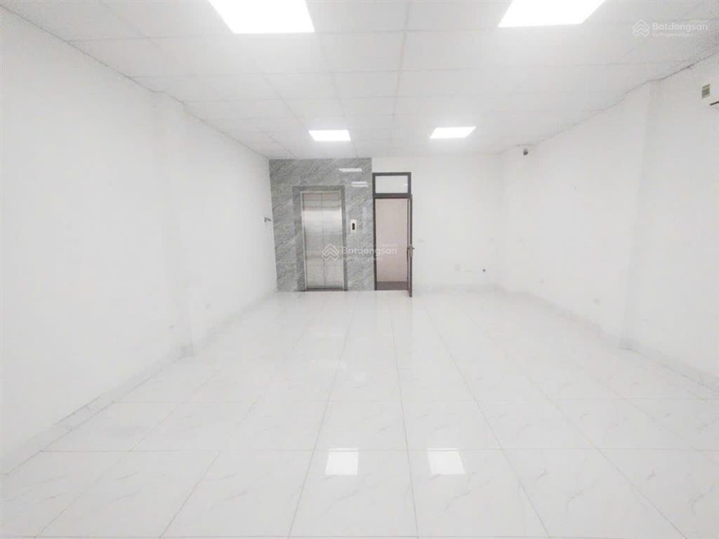 Cho thuê nhà trung văn  mễ trì. dt 90m2, 6 tầng thông sàn, thang máy, cho thuê đa ngành