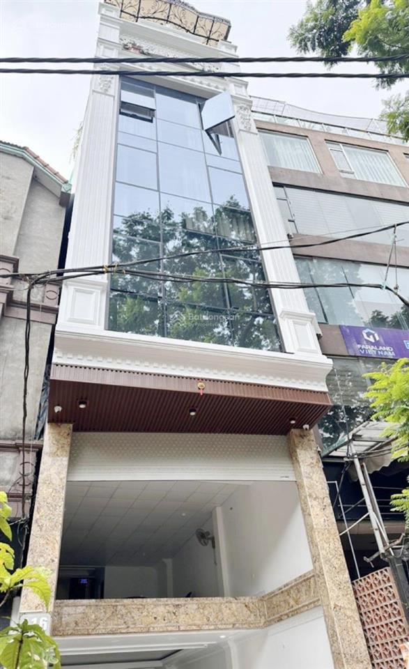 Cho thuê nhà hồ tùng mậu  cầu diễn. dt 145m2, 6 tầng 1 hầm, pccc đạt chuẩn. thang máy, đh âm trần