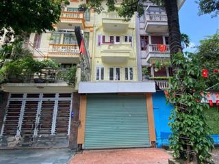 Cho thuê nhà văn quán  nguyễn khuyến. dt 80m2, 5 tầng, mt 5m, ô tô đỗ cửa, giá rẻ nhất