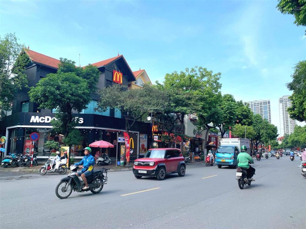Chính chủ bán liền kề mặt phố 131m2 kinh doanh mỗ lao nguyễn văn lộc hà đông  0934 578 ***