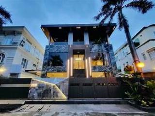 Bán biệt thự đơn lập mỹ hoàng,phú mỹ hưng,giá rẻ nhất thị trường,16*19m2,78 tỷ. 0903 920 ***