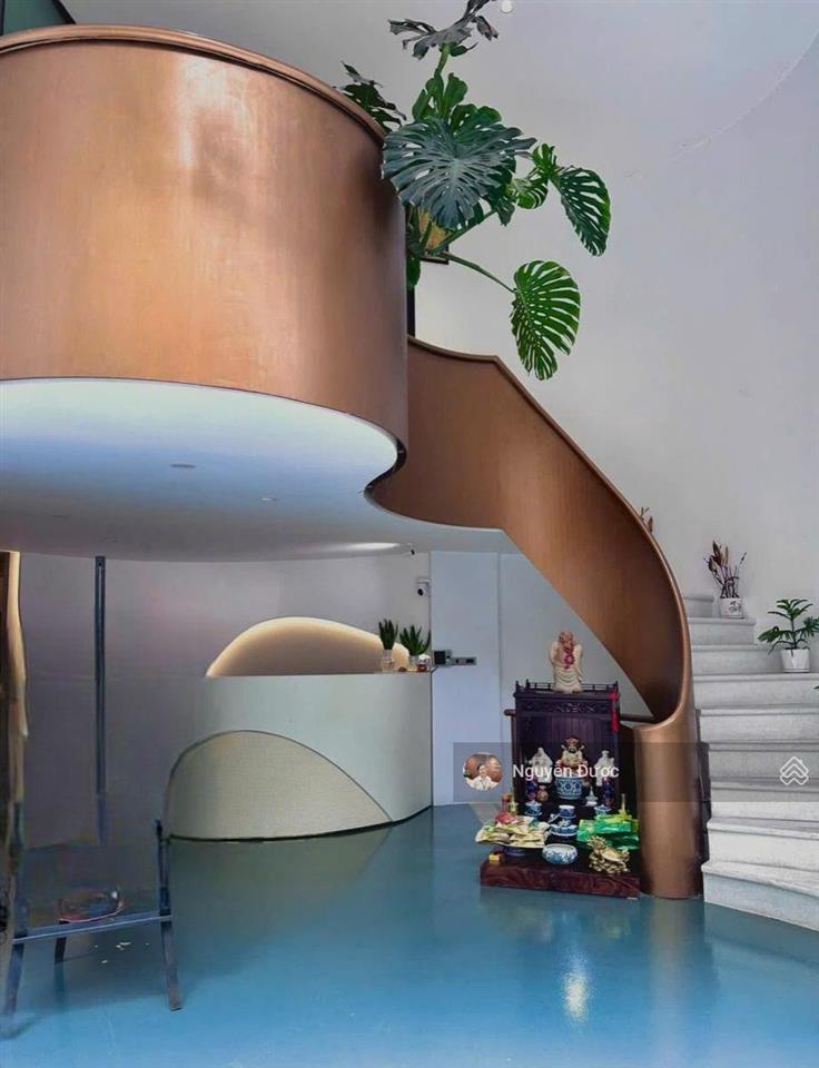 Mặt phố đình ngang, cửa nam, hoàn kiếm, dt 76m, 8 tầng, mt 5.6m, kinh doanh mọi loại hình, 68 tỷ