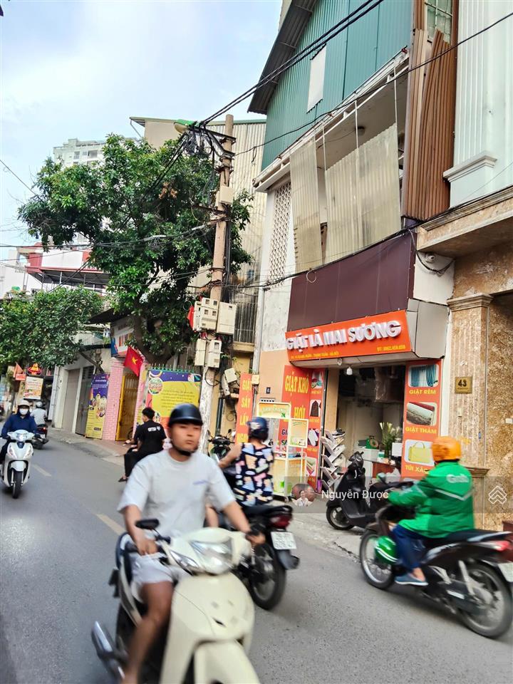 Hiếm! bán nhà mặt phố hoàng ngân 68m, lô góc 2 thoáng, 4 tầng, mt 5.5m, kd cực tốt, chỉ 27.5 tỷ
