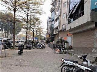 Mặt phố đường láng, đống đa, vị trí đẹp nhất phố, dt 110m2, mt 7m, 3 tầng, lô góc, chỉ 68.5 tỷ