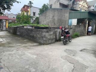 Cần bán 58m2 lô góc tại sinh liên, bình minh, thanh oai. giá 4,15tỷ.  0977 497 ***