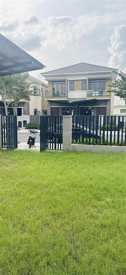 Biệt thự đơn lập 250m căn duy nhất tại kđt sun casa central . thanh toán 30% nhận nhà ngay