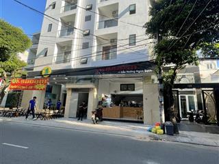 Bán tòa chdv đường 79 tân quy, quận 7. dt 15 x 20m. hầm  5 tầng. hđt 220 triệu/tháng. giá 72 tỷ