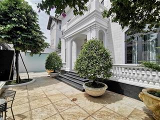 Bán biệt thự mặt tiền đẹp thảo điền, quận 2, dt 18 x 28m, cn 500m2, sv 3 tầng, giá bán 87 tỷ