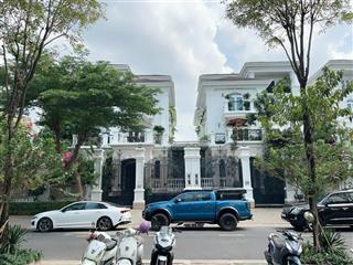 Giá tốt nhất q7  bán biệt thự cityland riverside quận 7. dt 15x26m. hầm  4 tầng. giá bán 79 tỷ