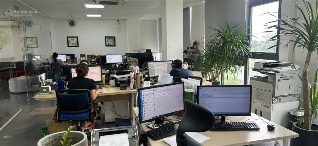 Bán tòa nhà 2mt ngay phan văn đáng, p. thạnh mỹ lợi, quận 2. dt 18 x 20m. hầm  5 tầng. giá 75 tỷ