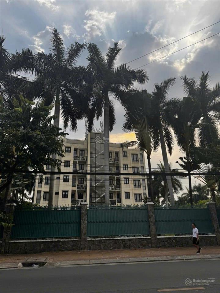 Bán tòa nhà góc 3mt nguyễn văn hưởng, thảo điền. dt 30 x 40m (1000m2). hầm 6 tầng. giá 400 tỷ