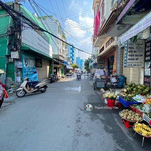 Bán mt ngay trần xuân soạn, tân hưng, quận 7. dt 11 x 75m. cn 800m2. xd hầm  7 tầng. giá 47 tỷ