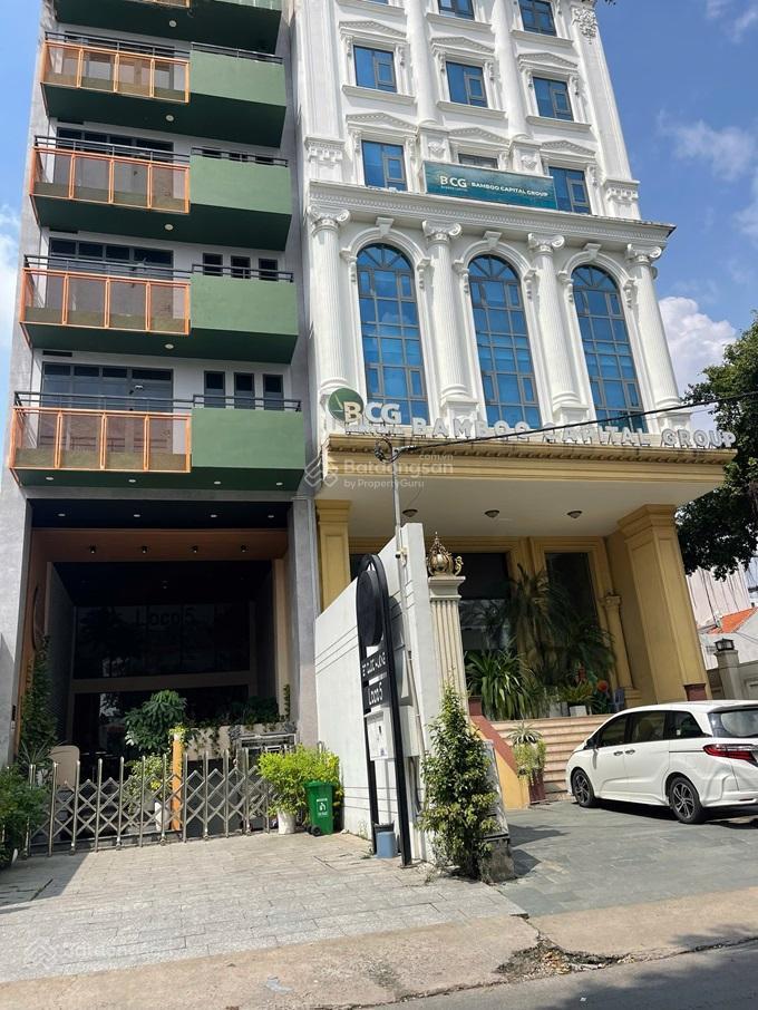 Bán nhà mt ngay quốc hương, thảo điền, quận 2. dt 11 x 27m. xd hầm  7 tầng. giá bán 88 tỷ