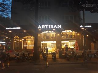 Bán ks góc 2mt phố ẩm thực seoul phú mỹ hưng, quận 7, dt 10x20m, 5 tầng, hđt 370triệu. giá 81 tỷ