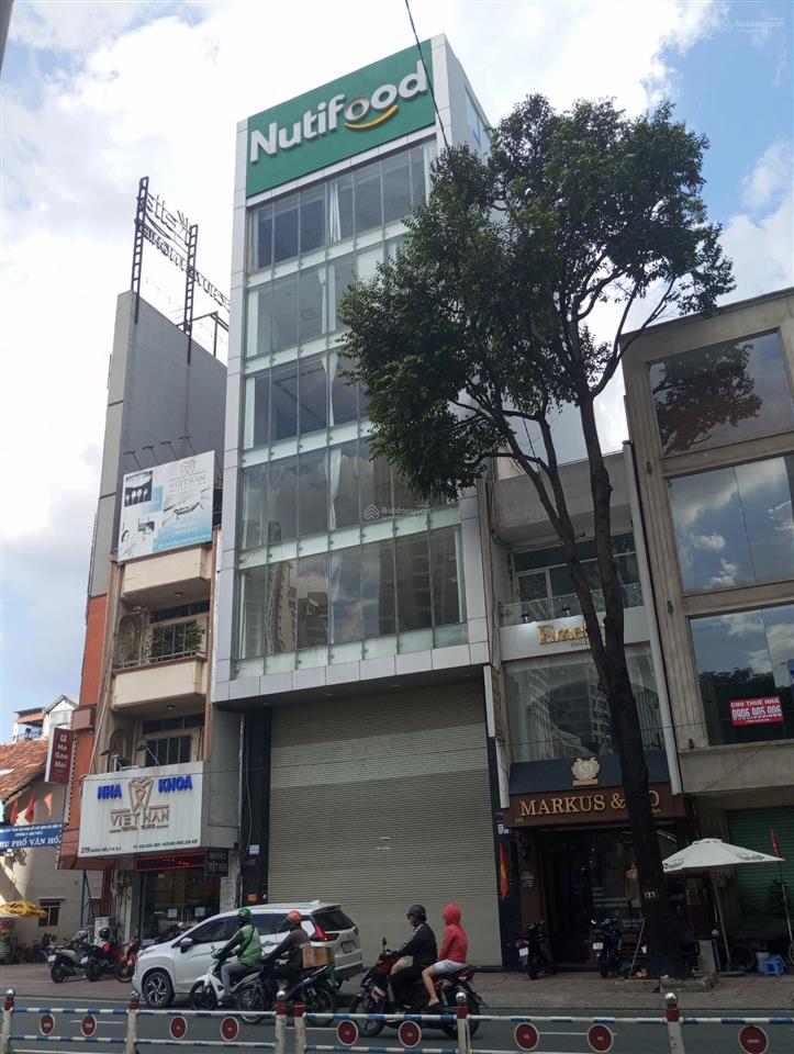 Hot! bán nhà mặt tiền khánh hội, phường 9, quận 4. dt 8,5 x 20m, 5 tầng. hđt 200 tr/th  giá 53 tỷ