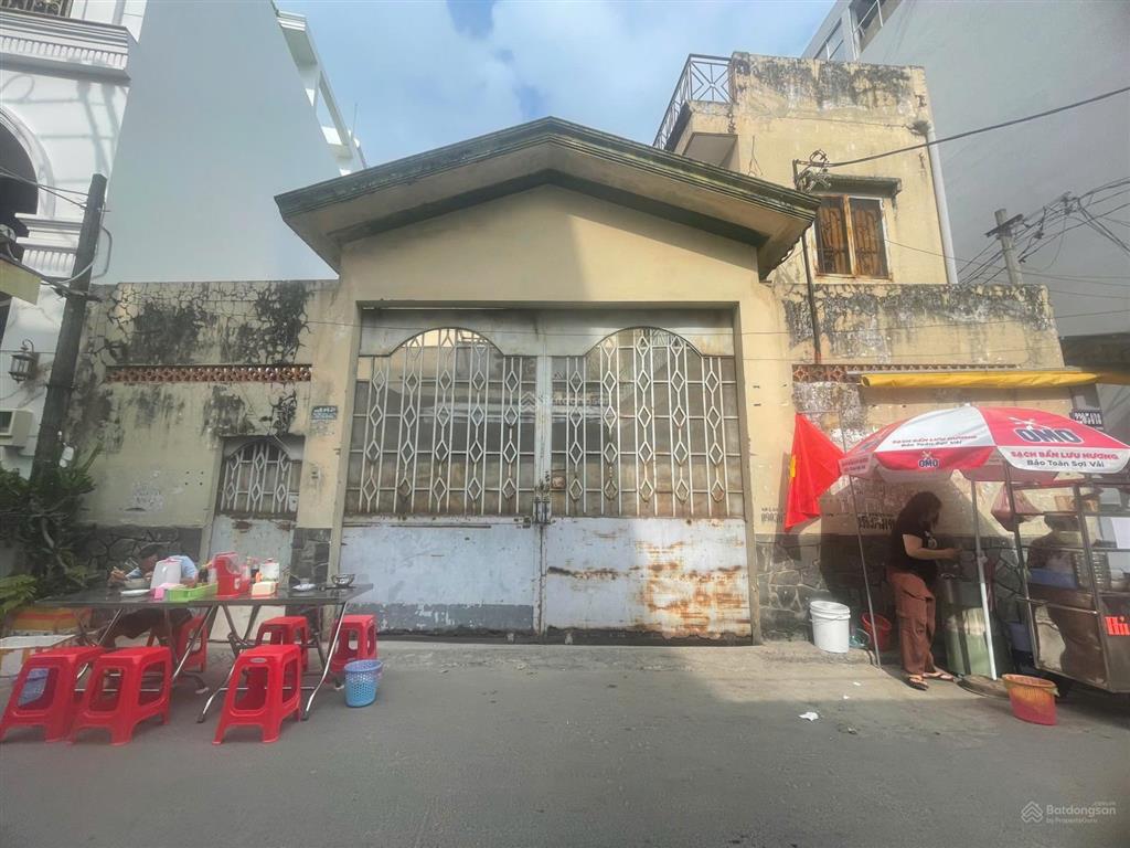 Bán nhà ngay đường âu cơ, phường tân thành, tân phú. dt 12 x 33m. cn 366m2. giá 29 tỷ