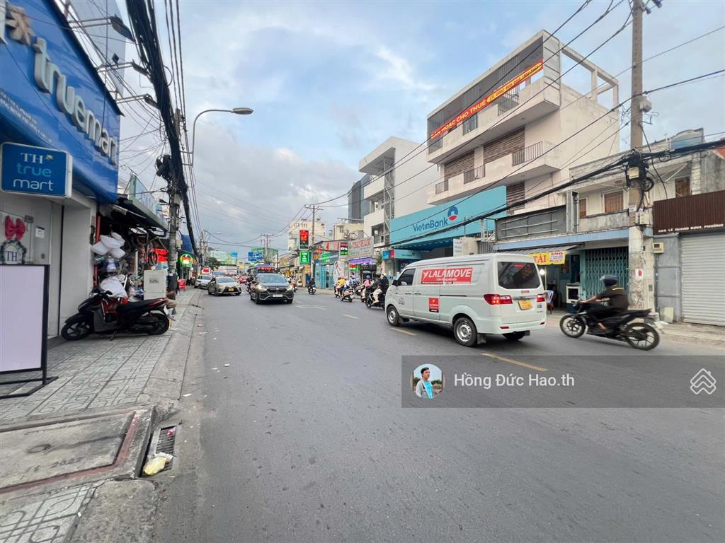 Bán nhà mt lê quang định, p1, gò vấp. dt 6 x 72m. cn 621m2  xd hầm  6 tầng. giá 76 tỷ