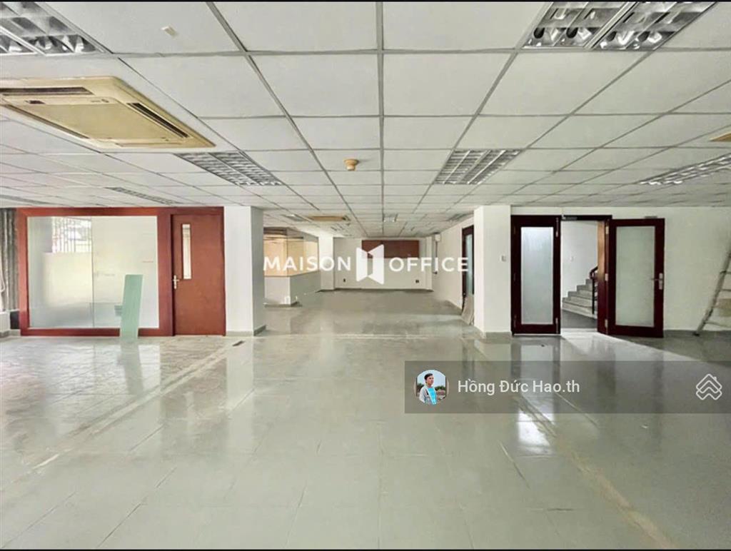 Bán buiding ngay nguyễn văn trỗi, p1, tân bình. dt 17x22m. hầm 10 tầng hđt 500 triệu. giá 200 tỷ