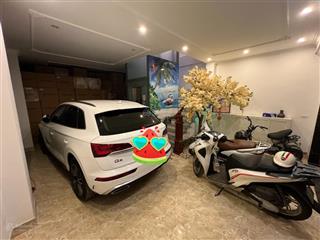 Bán nhà hoàng quốc việt  cầu giấy, 70m2 x 6 tầng, 6m mặt tiền, ngõ ô tô tránh, thang máy, sổ vuông