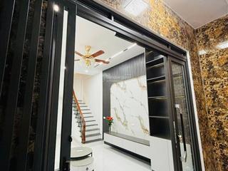 Bán nhà ngọc khánh  trung tâm ba đình, 30m2, 5 tầng, nhà đẹp long lanh, giá 7.9 tỷ