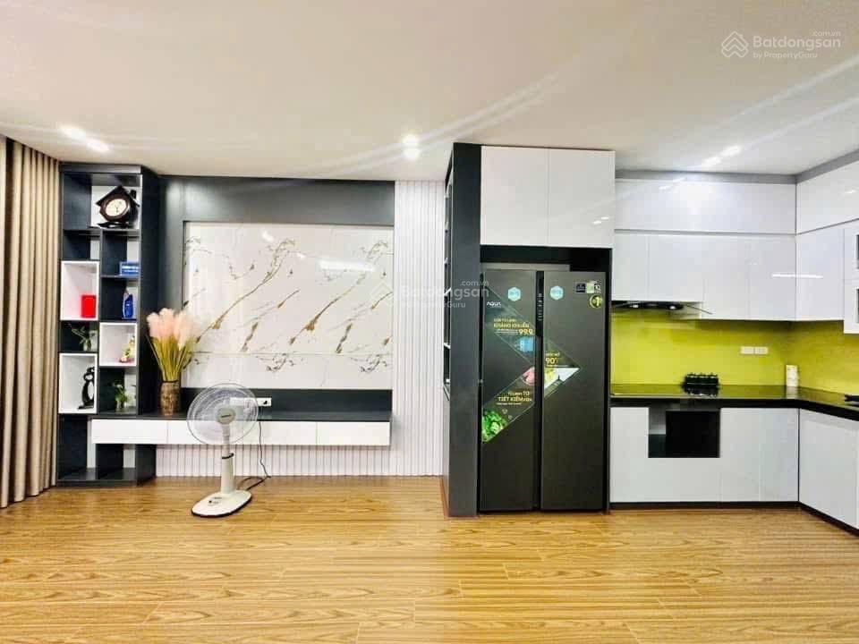 Bán nhà phố giảng võ, 53m2, 6 tầng thang máy, mặt tiền 5m, ngõ trước nhà ô tô tránh, đẹp long lanh