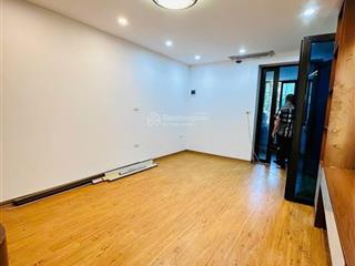 Bán căn hộ lô góc  trần quốc hoàn, cầu giấy  s = 120m2  giá 4.15 tỷ