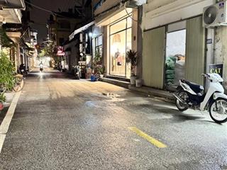 Nhà mới di trạch gần đường 3.5 ở ngay  giá tốt