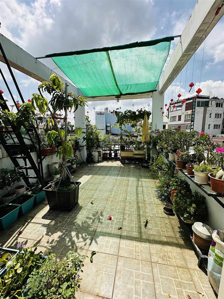 Nhà ngay emart phan văn trị 3pn 3wc 2 mặt hẻm thoáng mát, giá chỉ 8.5 tỷ