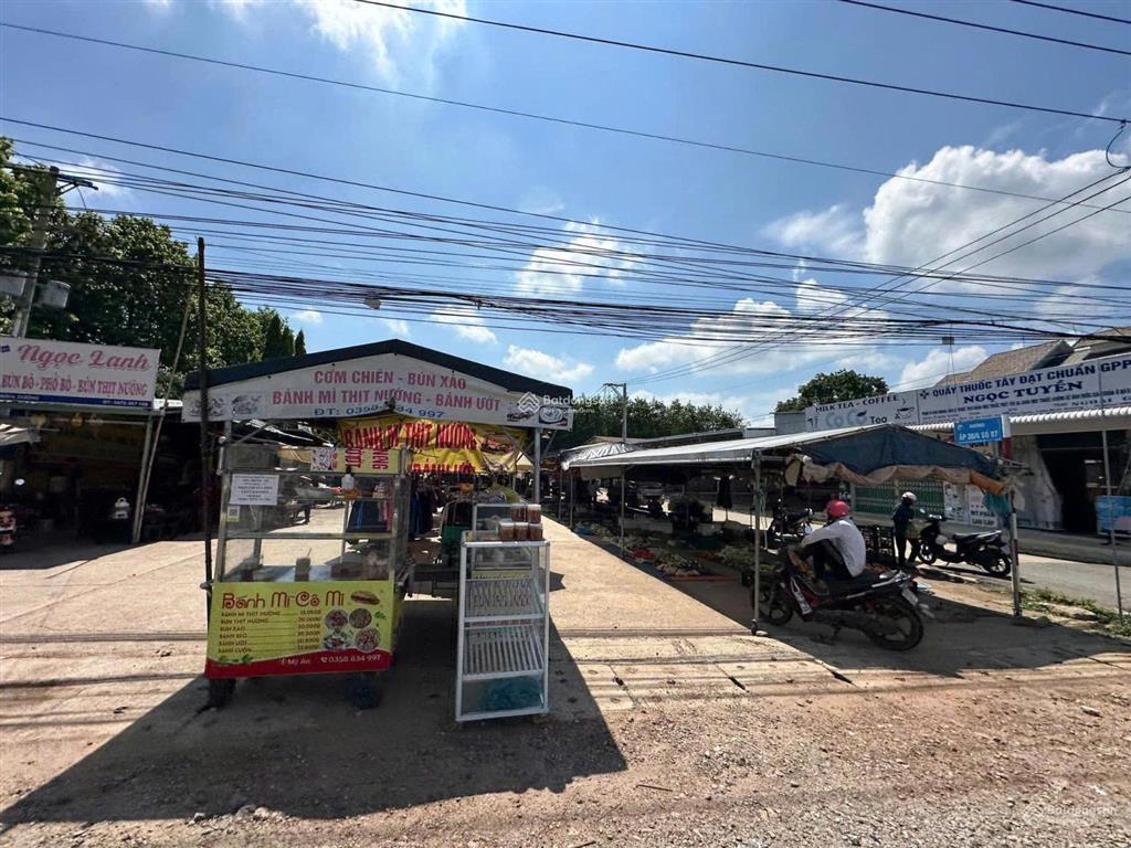 Cần bán lô đất full thổ sau trường học, giá 490 triệu, sổ hồng riêng, cách trục dh507 chỉ 100m