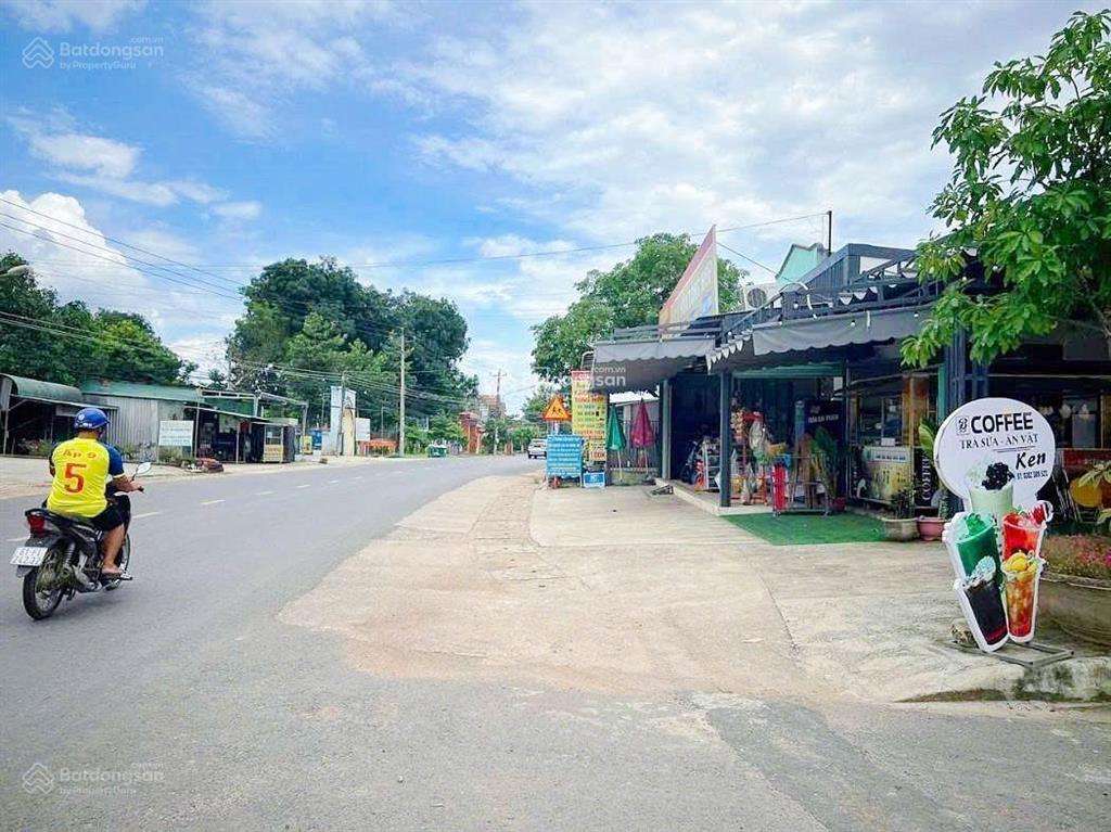 Cần bán lô đất đẹp mặt tiền dh504 ngay trung tâm xã phước thành, tp.hcm giá 530 triệu sổ hồng riêng