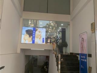 Bán building vp. hầm 8 lầu trần hưng đạo, p. nct q1. dt 5x20m, cn 90m2 hđt 130tr/th. giá 65 tỷ tl
