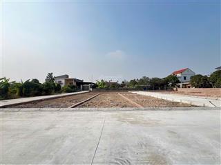Bán đất ngay sát khu vực chợ chiều mỹ đức  cách trục đường nhựa 100m  ô tô đỗ tại cửa