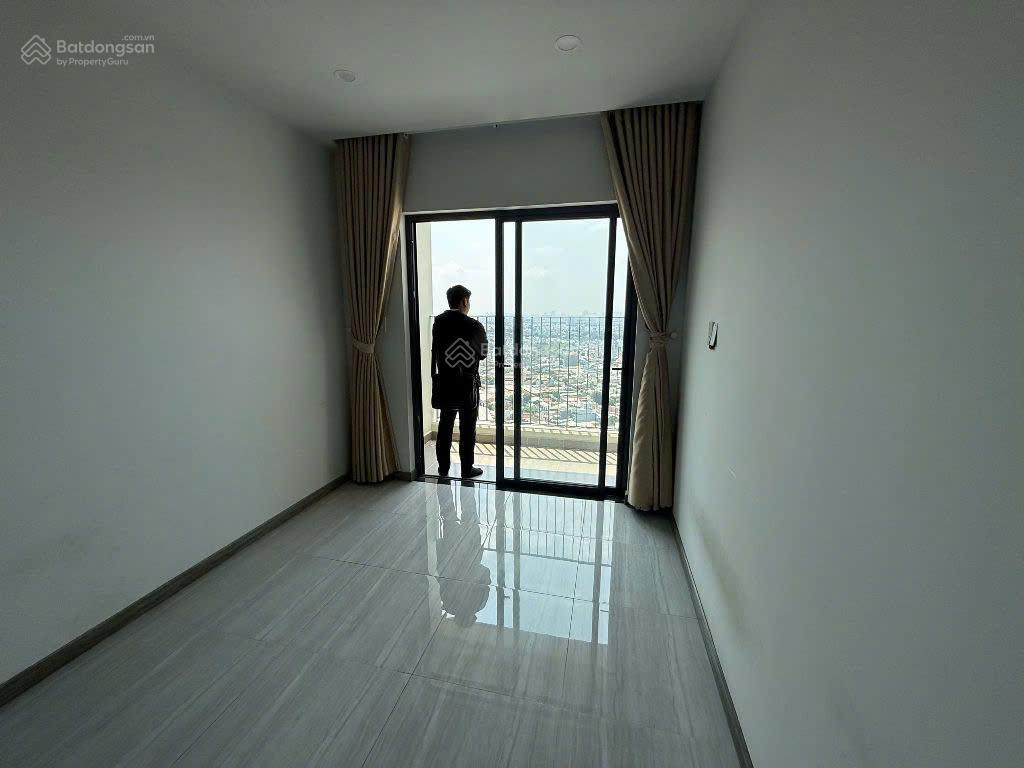 Nhà đẹp + tầng đẹp + hướng đẹp, bcons polygon, căn góc 67m2, giá chỉ 2 tỷ 820  bao thuế phí