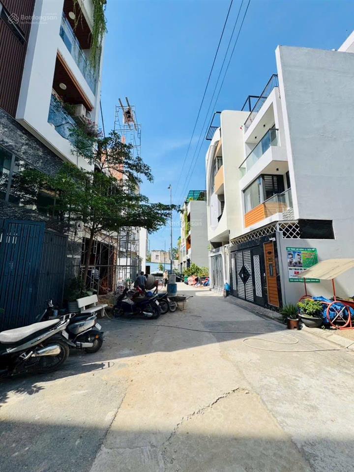 Đất nền phân lô diện tích phù hợp nhà phố quy hoạch xây dựng 4 tầng khu an ninh