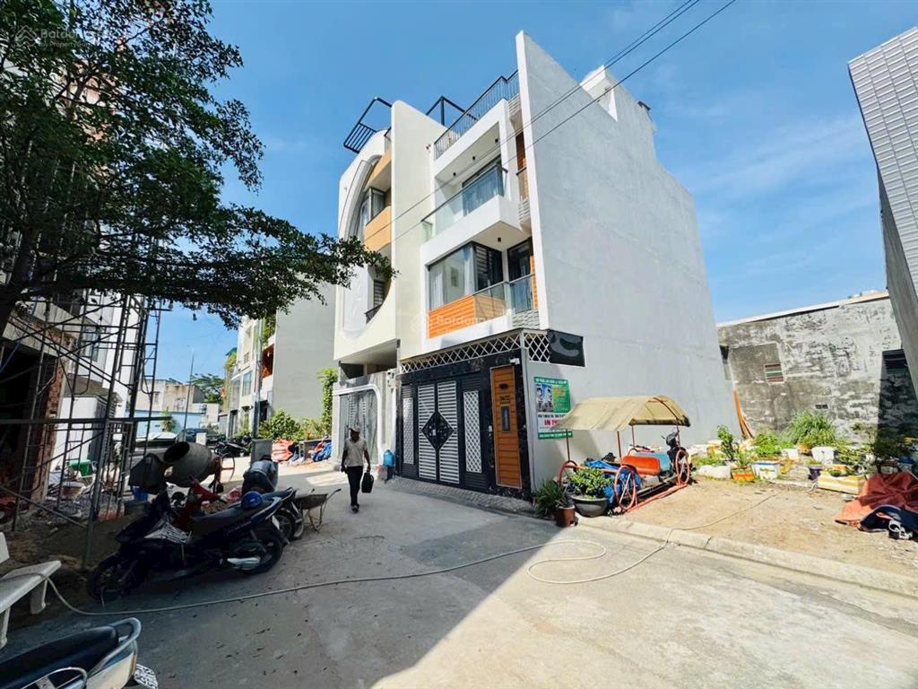 Đất nền phân lô diện tích phù hợp nhà phố quy hoạch xây dựng 4 tầng khu an ninh