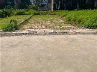 Bán đất bìa làng view đồng siêu mát tại bắc thượng  nội bài. giá nhỉnh 3tỷ,đất mở hậu bao đẹp