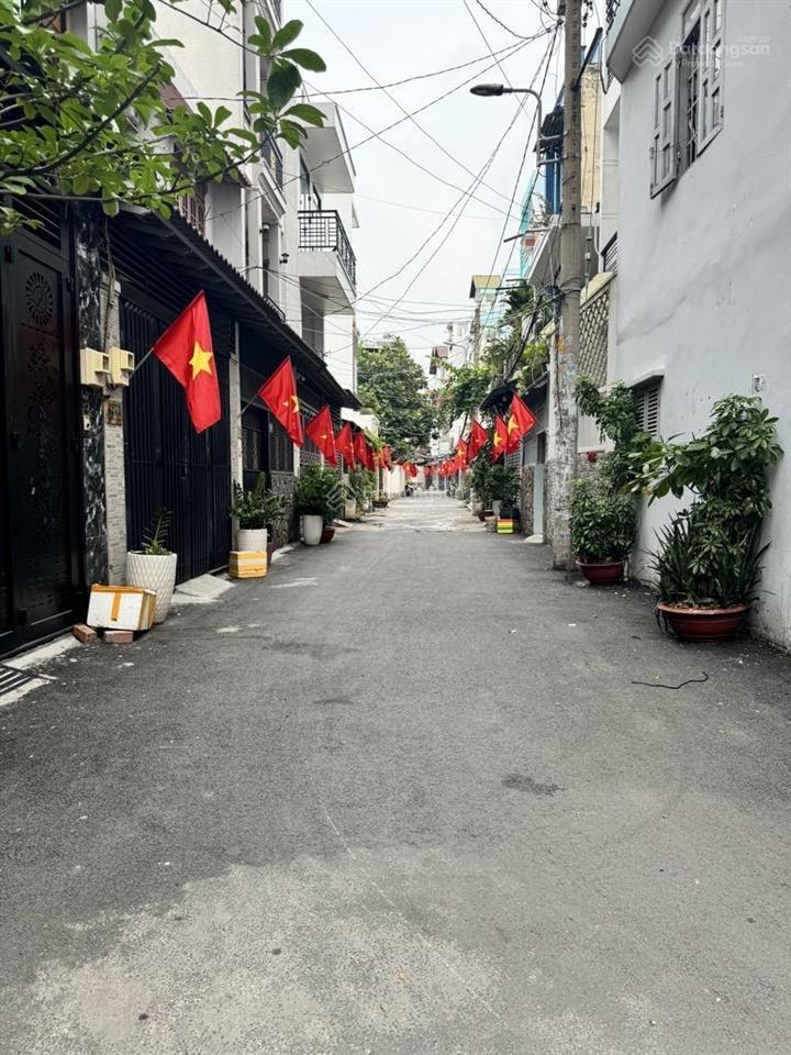 Cần bán gấp nhà nguyễn tư giãn p.12  60m2 (4x15)  3 phòng  hẻm xe hơi cách mt 1 căn  chỉ 6 tỷ