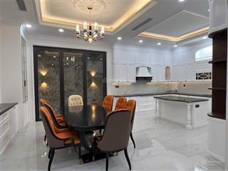 Bán nhà mặt tiền ngay c18 p12 khu k300 q. tân bình dt 5 x 22m giá 19 tỷ